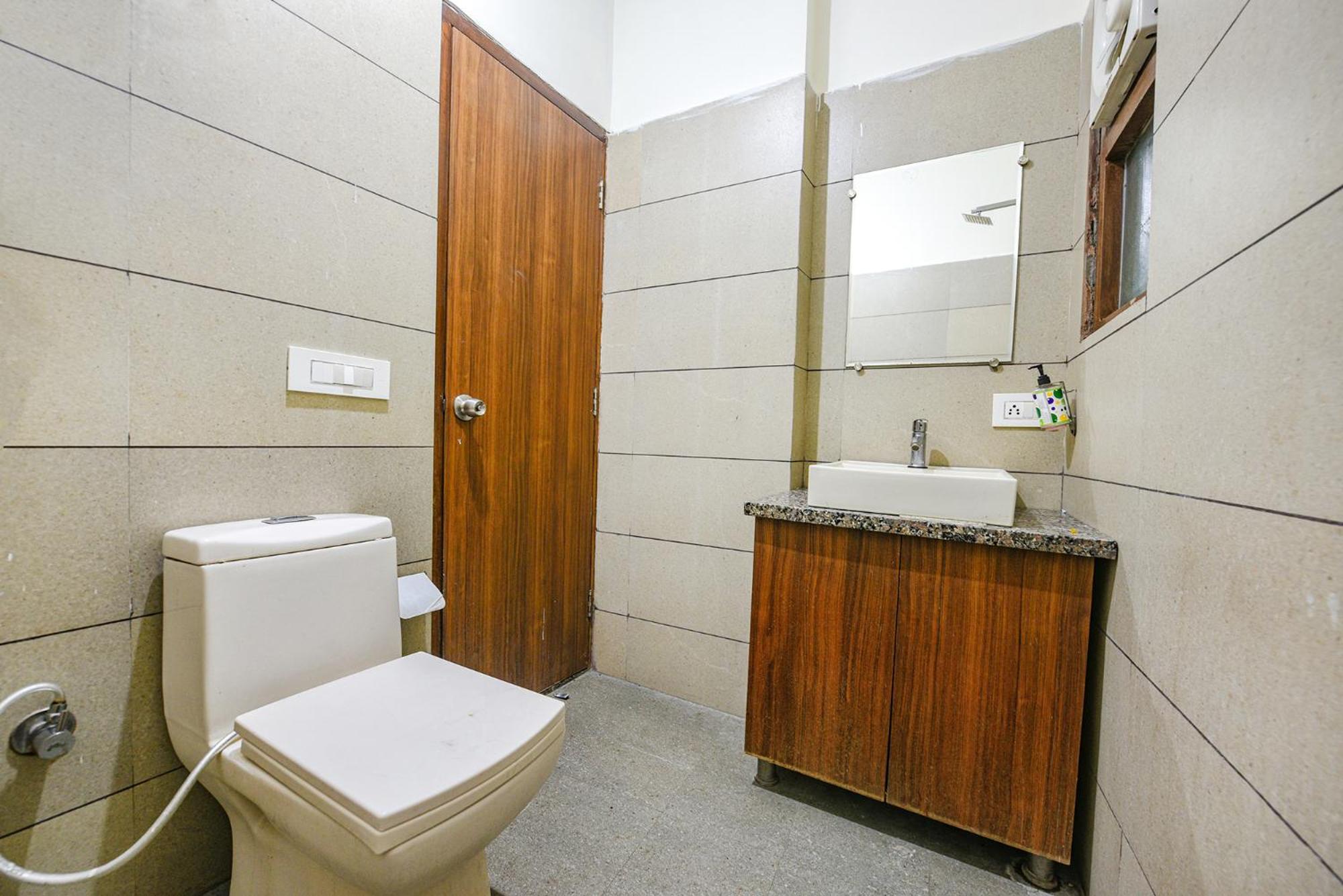Fabhotel Savera Park Амритсар Экстерьер фото